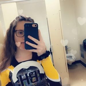 Meet your Posher, Chloe